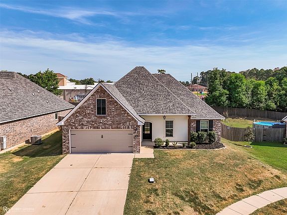 2nd image of 104 Brimestone Loop