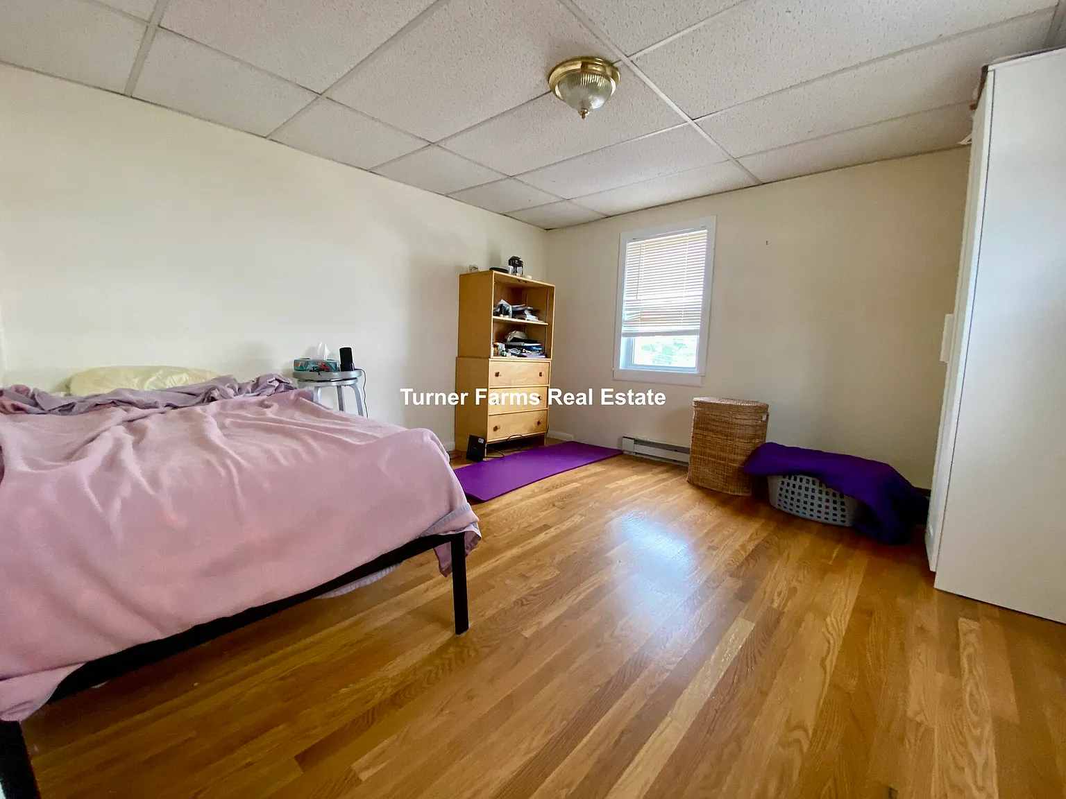 2 bed, 9999 sqft, $2,200 — Photo 4