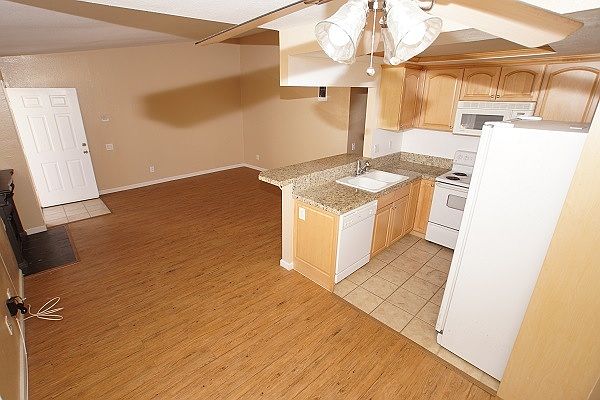 1st image of 2921 C St Unit 281