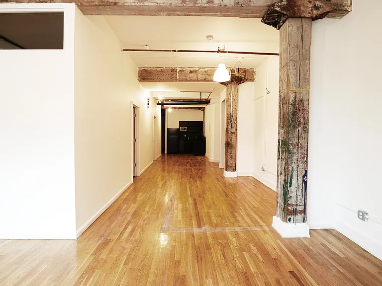 885 Park Ave #C5 — Photo 4