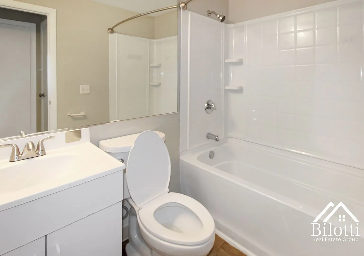 Hillside Terrace Apartments — Photo 4