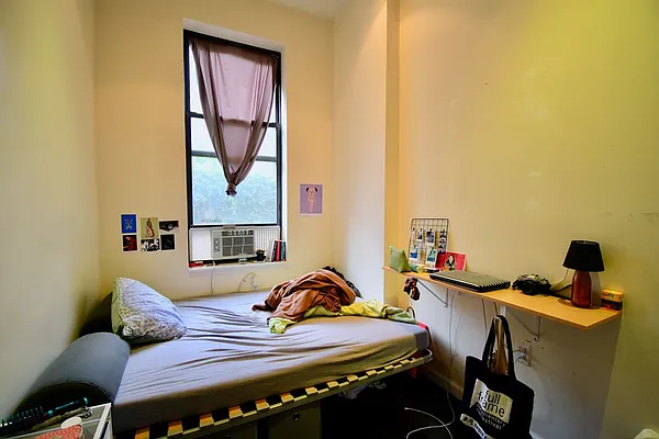 Rented by Brick&Mortar | media 25