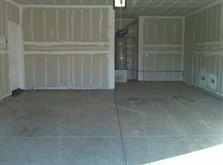 353 Lilac Ln, Livingston, CA