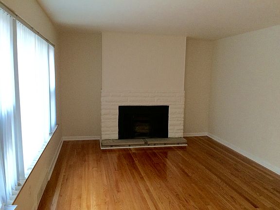 2nd image of 7040 Dartmouth Ave