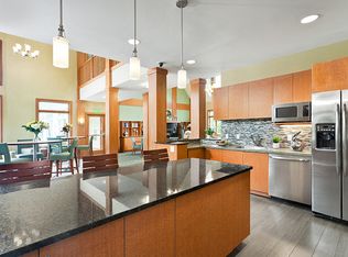 105 Hampden Dr #P-140-2B, Norwood, MA 02062