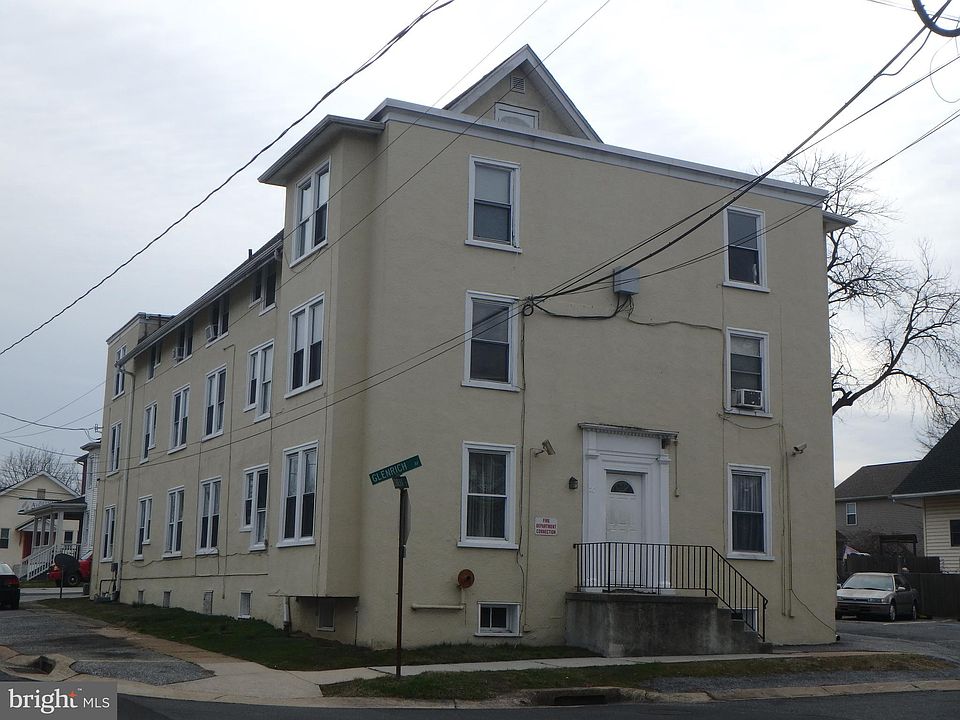 1st image of 20 Glenrich Ave #5