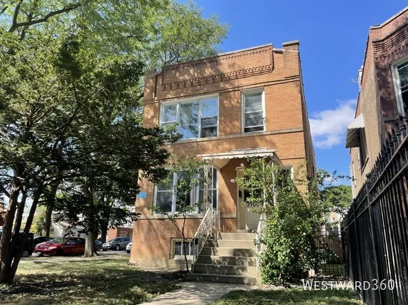 3900 N Sawyer Ave #2, Chicago, IL 60618