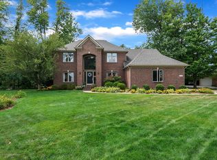 5579 Silverleaf Ct, Haslett, MI 48840