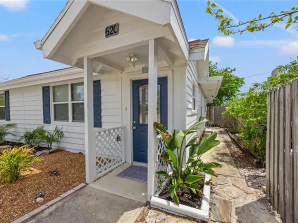 620 Golf Dr, Venice, FL 34285