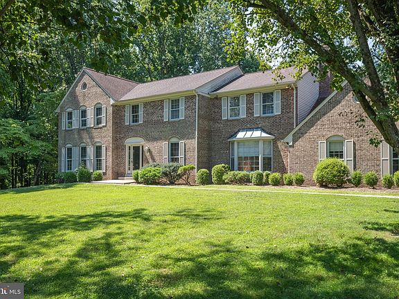 4th image of 13644 Maidstone Ln