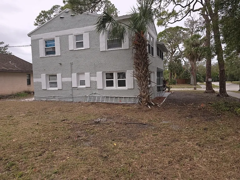2300 5th St S #B — Photo 12