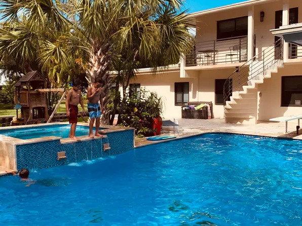 2120 NW 28th Ter, Fort Lauderdale, FL 33311