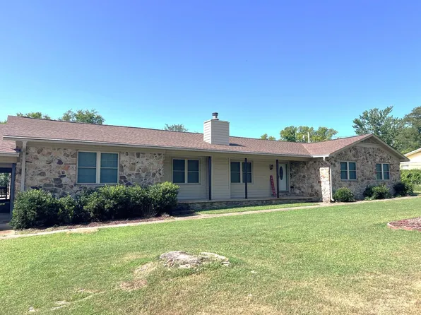 1112 Maple Dr, Mountain View, AR 72560