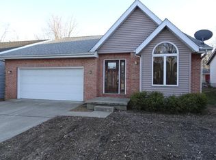 1416 Guemes Ct, Springfield, IL 62702