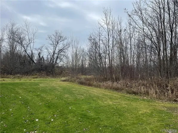 3504 Beebe Rd #13, Newfane, NY 14108