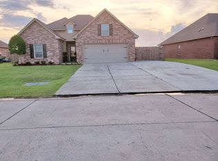275 Millstone Dr, Thibodaux, LA 70301