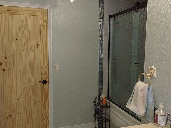 2nd image of 41357 Madrid Dr