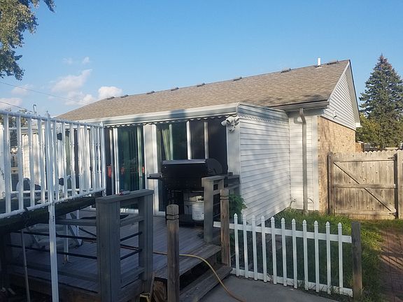 4th image of 27025 Bonnie Dr