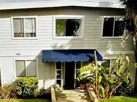 106 E Bay Ave, Newport Beach, CA