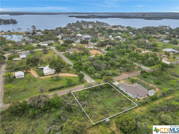 171A Lakeview Ln, Marble Falls, TX 78654