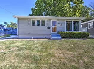 18 Kaydon Dr, Decatur, IL 62521