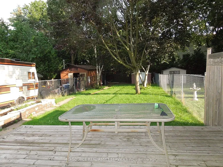 129 Ormond Dr — Photo 20