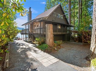 34070 N Shore Dr, Mount Vernon, WA 98274