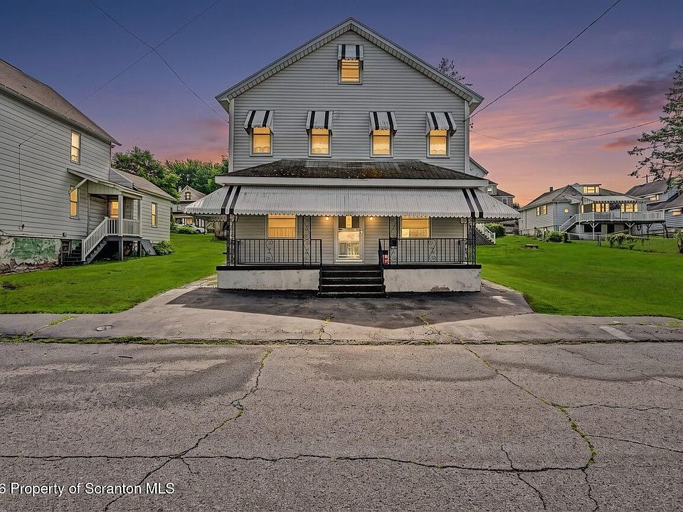 1st image of 152 Harriet St