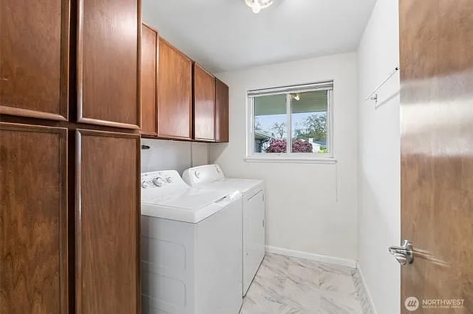6202 84th St SW — Photo 20