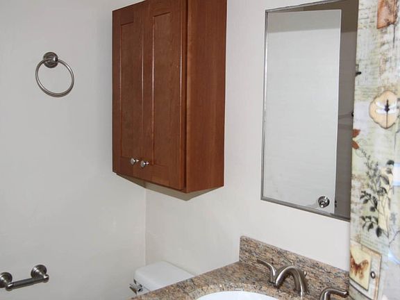 5th image of 1801 E Wilshire Ave APT 2