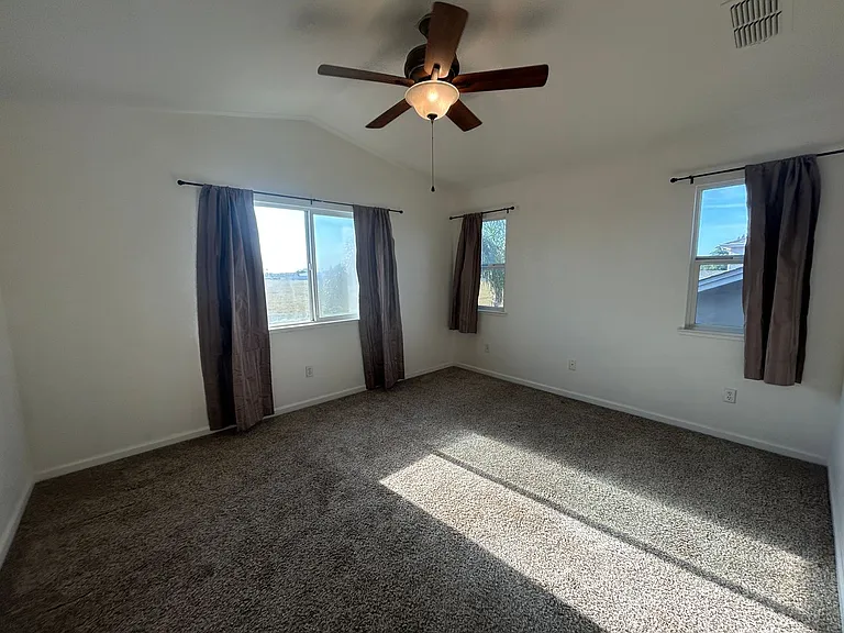 3293 Dewar Ln — Photo 18
