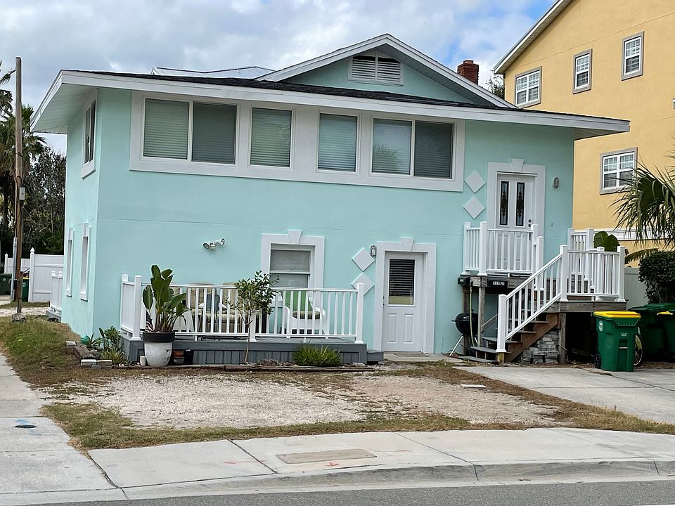 1st image of 1116 1st St S #2