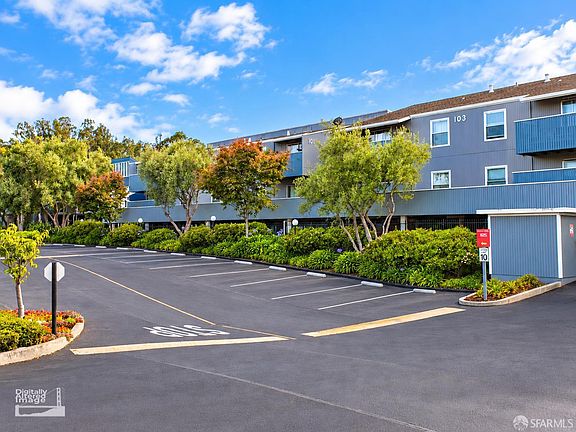 2nd image of 101 Piccadilly Pl APT F