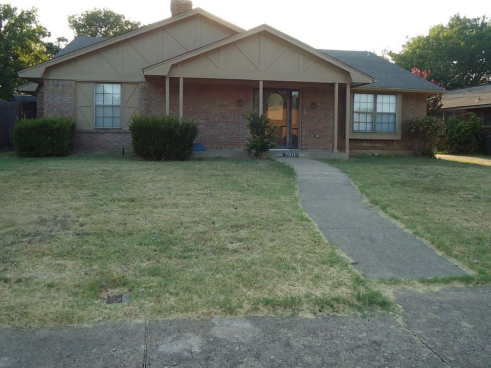 1st image of 2011 Spindletop Dr