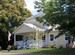 217 2nd St, Elkton, OR 97436