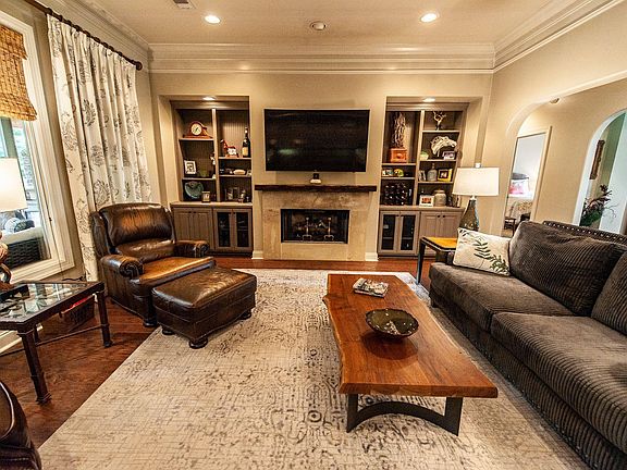 5th image of 8207 Glynnwood Dr