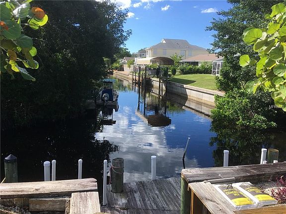 3rd image of 1825 Edison Dr