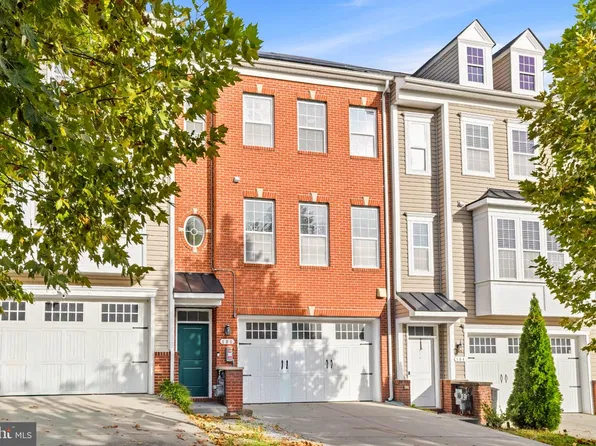 106 Dark Sky Xing, Pasadena, MD 21122