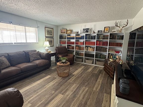 4th image of 2918 Piedras Rd