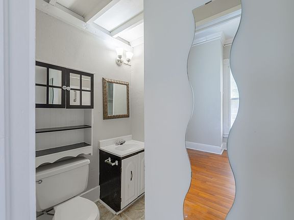 5th image of 39 Trammell St SW #24
