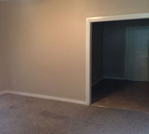 2nd image of 1826 Midway St