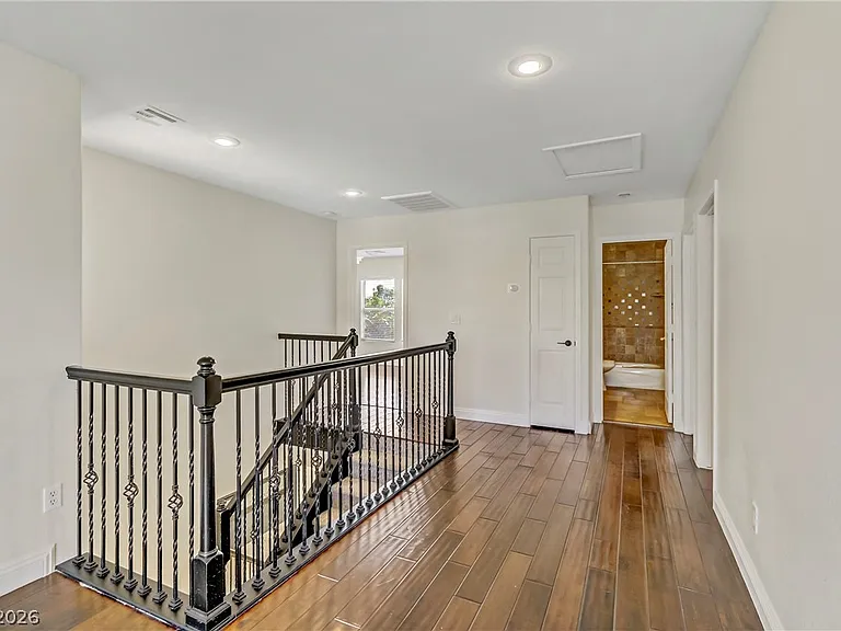 11223 Tribiani Ave — Photo 25