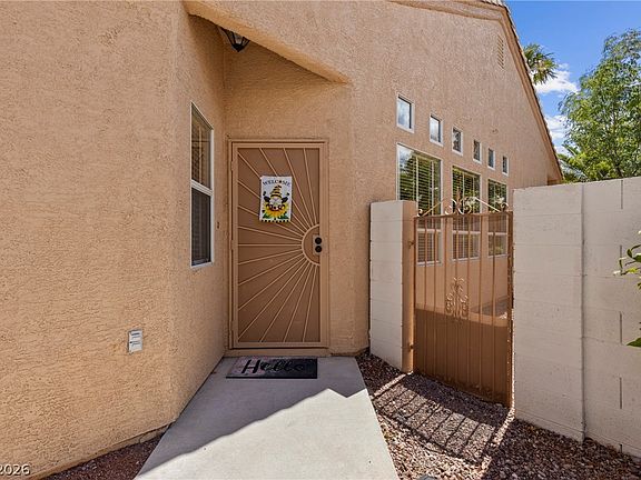 4th image of 3317 Tuscany Village Dr