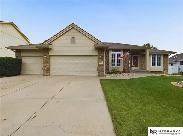 17016 K St, Omaha, NE 68135