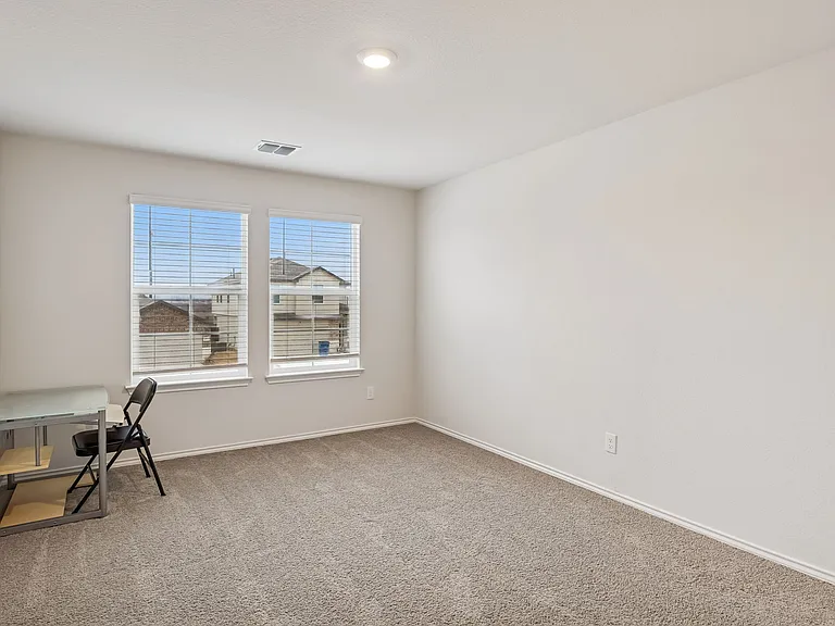 4550 Meerkat Dr — Photo 29