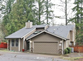 3731 Goldcrest Hts NW, Olympia, WA 98502