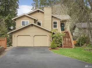 9302 Oneida Cir NW, Bremerton, WA 98311