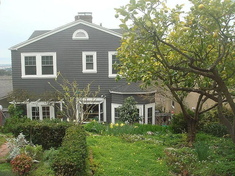 1930 Hoover Ave — Photo 2
