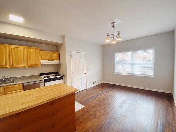 3rd image of 362 Randolph Ave