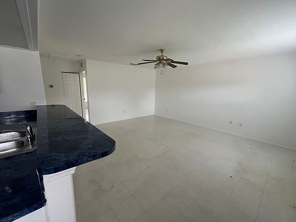3rd image of 1065 Nomad Rd